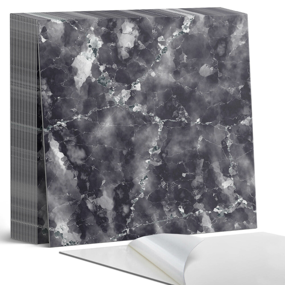 Samoprzylepne płytki Marmurowy motyw z delikatnymi żyłkami