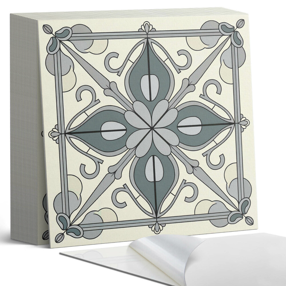 Kafelki samoprzylepne Kwiatowy motyw z dekoracyjnymi detalami