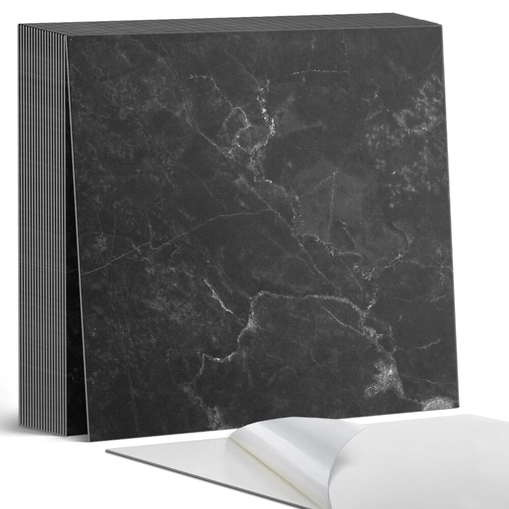 Samoprzylepne płytki Marmurowa struktura z delikatnymi żyłkami