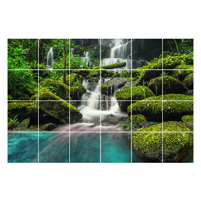 Okleina na płytki Wodospad w zielonym lesie