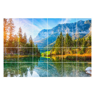 Naklejki na kafelki do kuchni Górski krajobraz z jeziorem