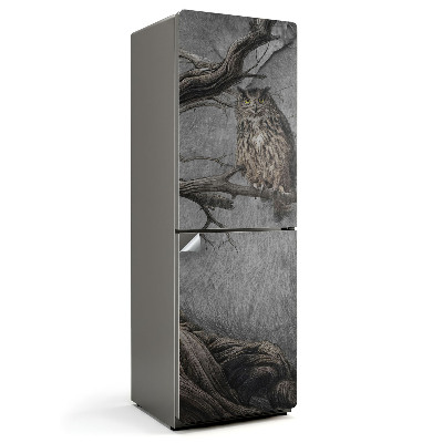 Naklejka na lodówkę Sowa na gałęzi w lesie